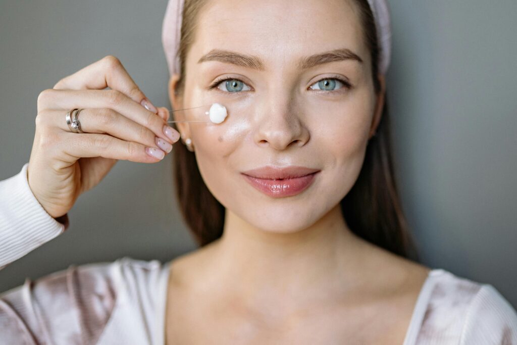 best anti-aging serum 2025 facial cream for skincare routine